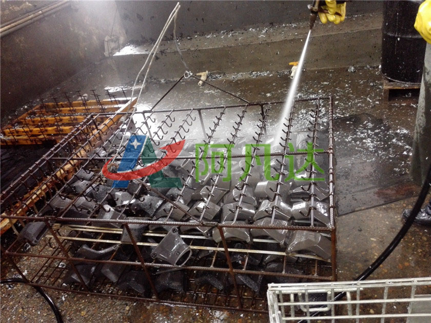 工件使用草莓视频污污污污脱漆现场照片